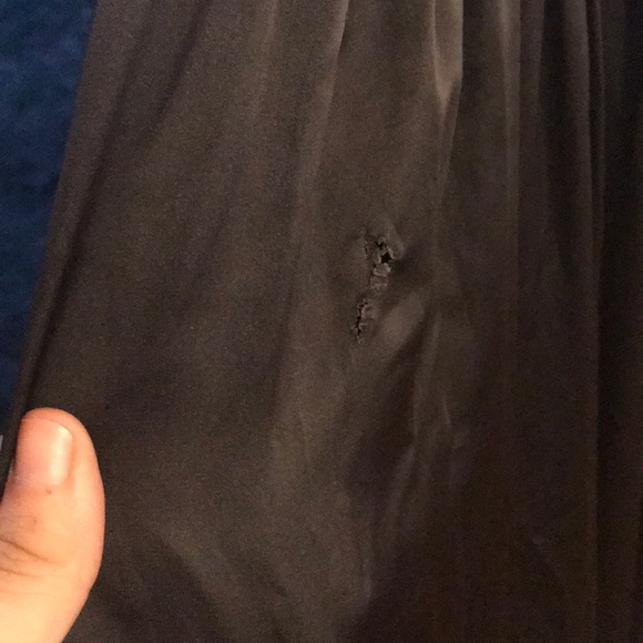 Vera Wang V Neck Halter Gown size 18 - Picture 5 of 8